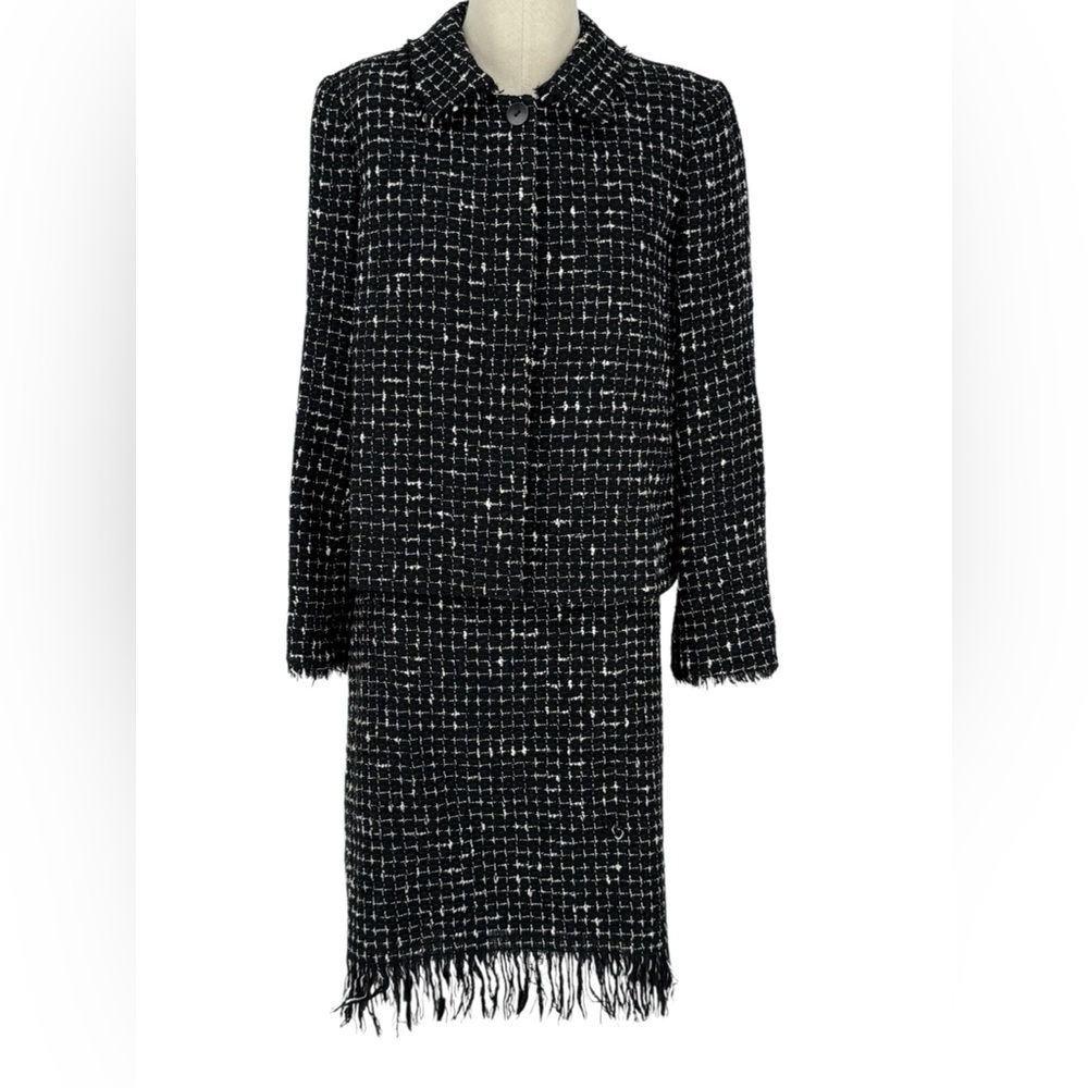 Elegant Black and White Tweed Skirt Set